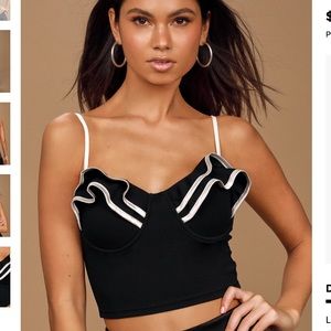 Lulus’s ruffled bustier crop top